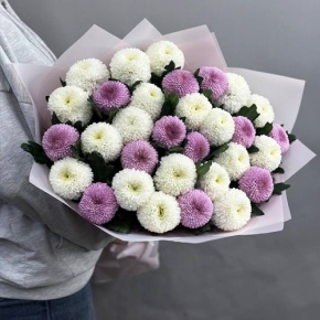 Букет из 31 хризантемы Момоко микс в Химках