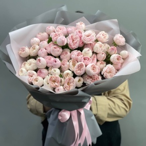 Букет из 25 кустовых роз Мэнсфилд Парк (60 см) в Химках
