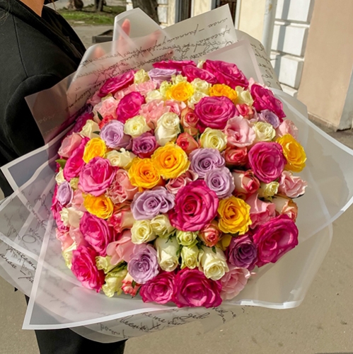 Букет "Bubble gum" из 101 розы микс (50 см) в Химках